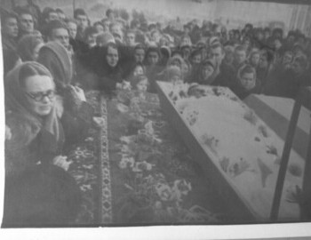 Zina's open coffin - photo from Kolmogorova 's sister, Tamara Zaprudina
