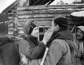 28 Jan 1959, 2nd Nerthern settlement. Farewell Yura Yudin with Zina Kolmogorova. Zolotaryov is looking at Zina.